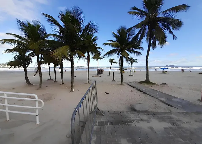Condominio Cm Piscina, 1Garagem, Wi-Fi 300 Mega, Central De Vigilancia Remota , Centro Do Guaruja Proximo A Praia E Comercio, Horarios Check-In E Check-Out Flexiveis