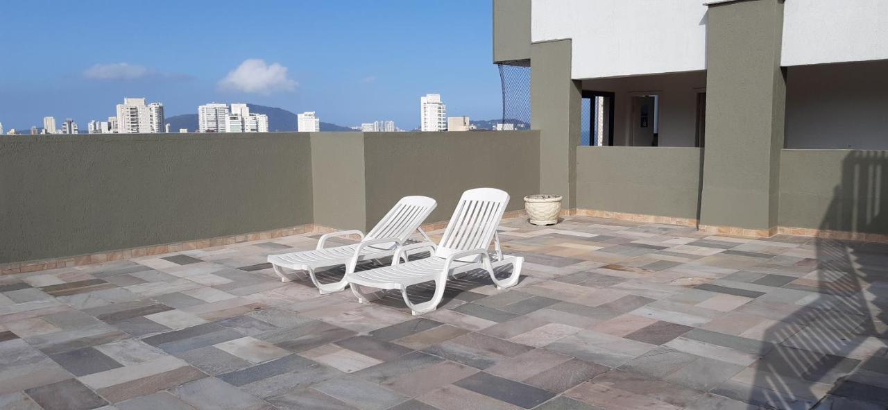 Beachside Condo: Pool, Bbq & Flexible Check-in