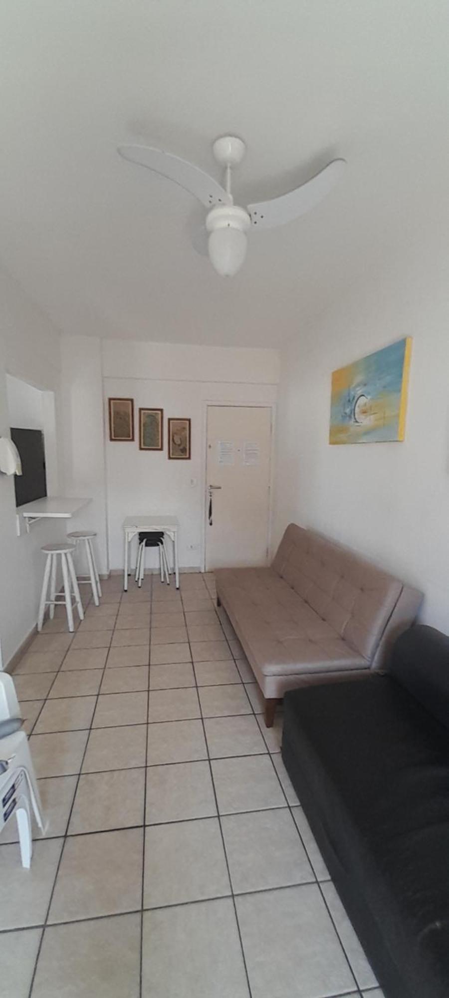 Beachside Condo: Pool, Bbq & Flexible Check-in Guaruja